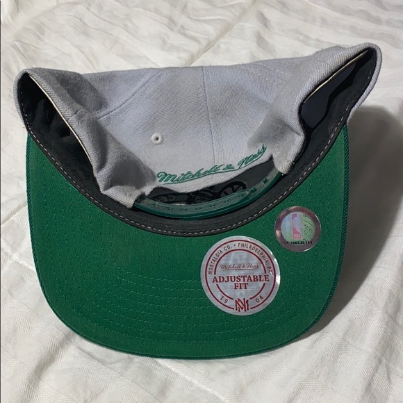 Boston Celtics SnapBack - Picture 2 of 3